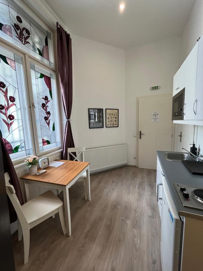 D58 Delux Apartments In The City Center Boedapest Buitenkant foto